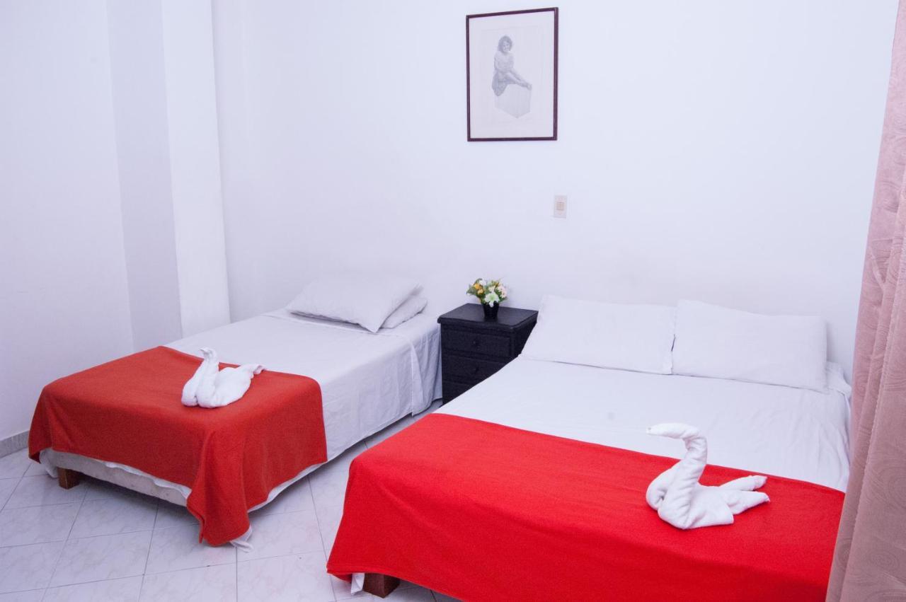 Hotel Recuerdos Del Estadio 메딜린 외부 사진