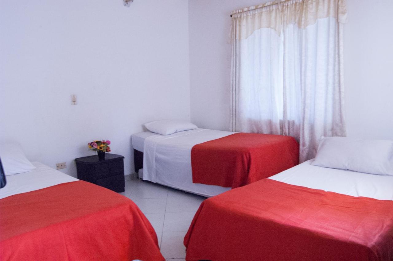 Hotel Recuerdos Del Estadio 메딜린 외부 사진