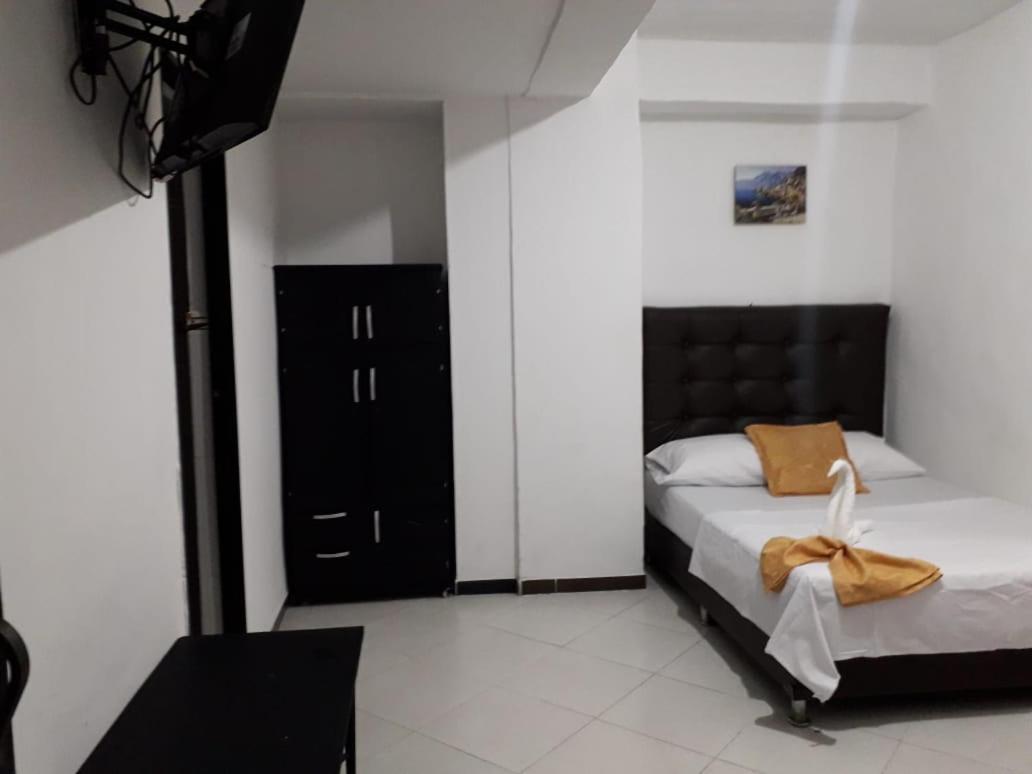 Hotel Recuerdos Del Estadio 메딜린 외부 사진