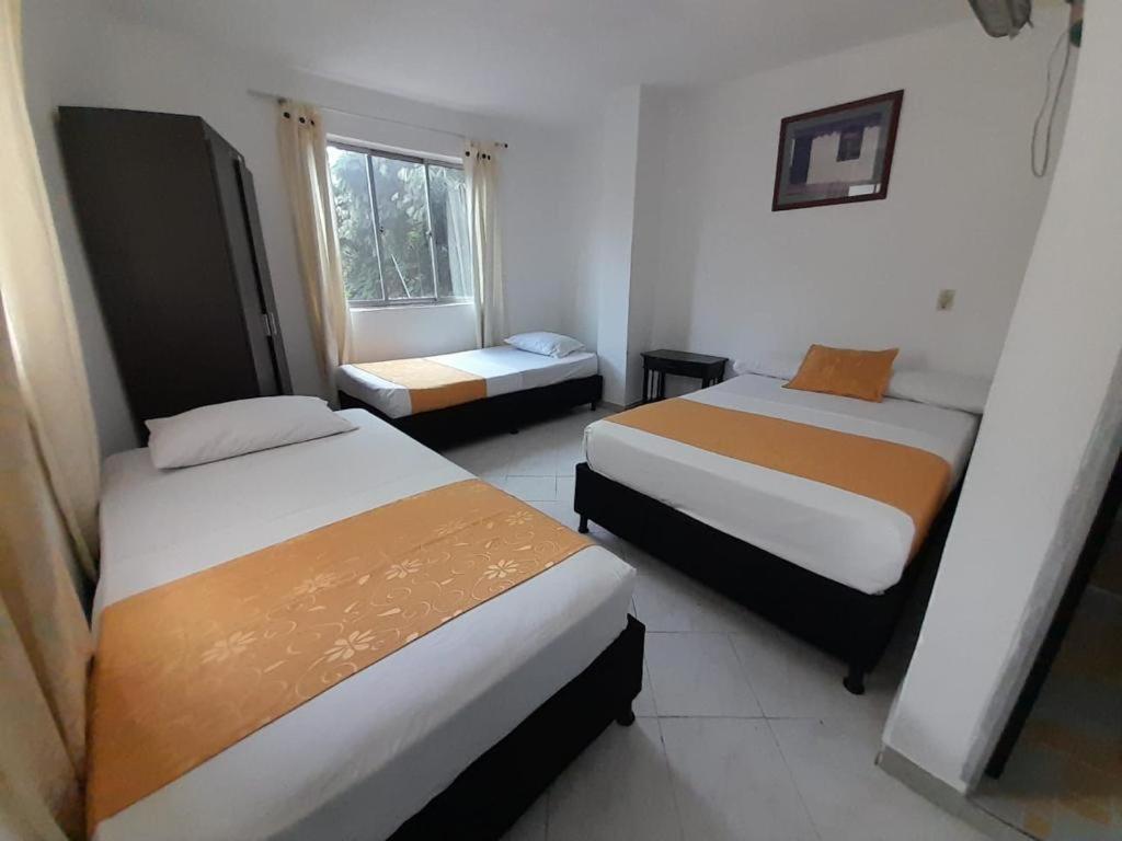 Hotel Recuerdos Del Estadio 메딜린 외부 사진