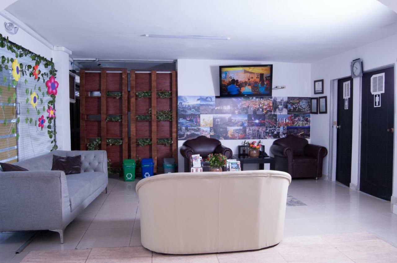 Hotel Recuerdos Del Estadio 메딜린 외부 사진